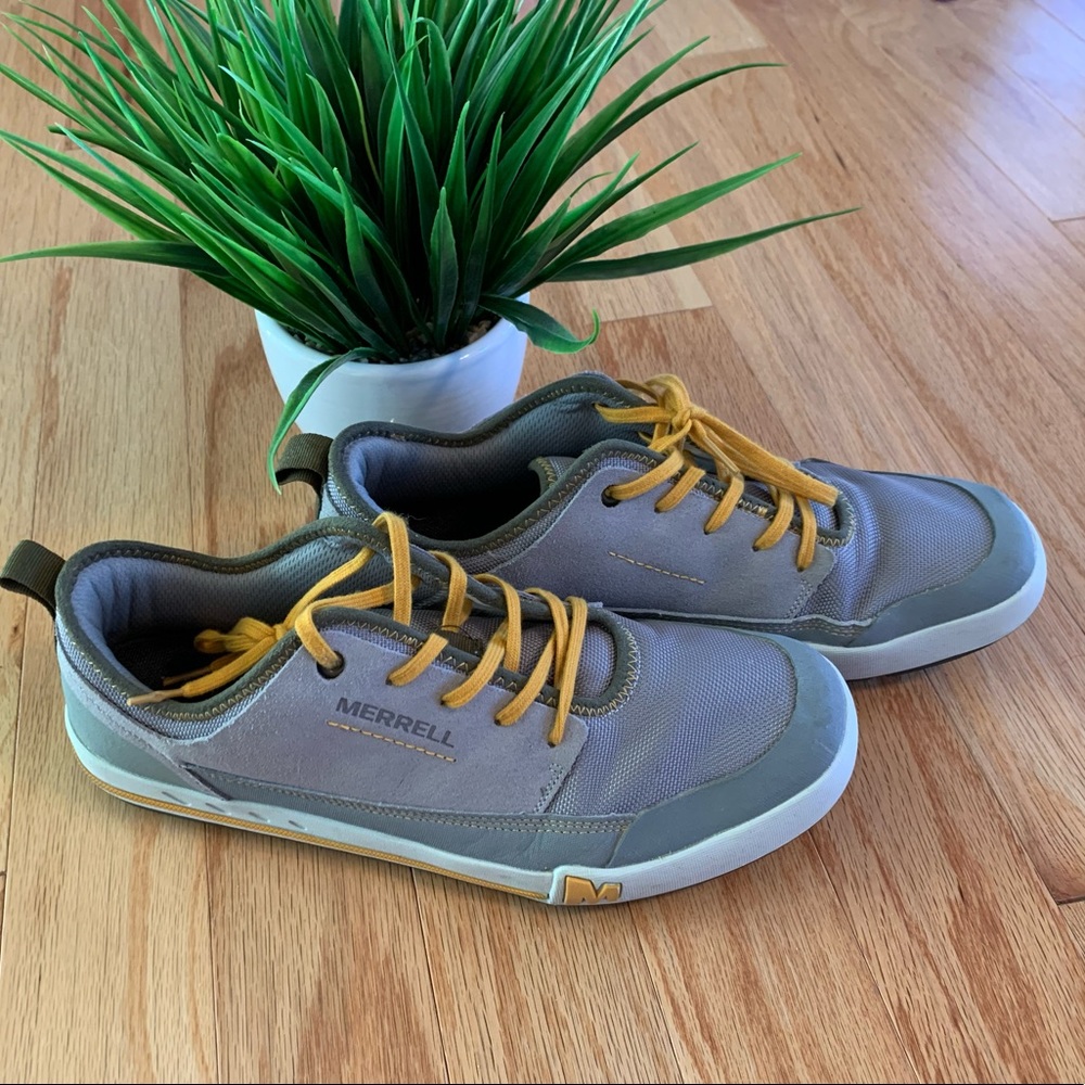 Merrell shoes men’s size 11